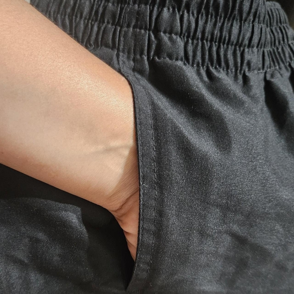 Nike Kids Black Shorts with Logo - Picture 6 of 8